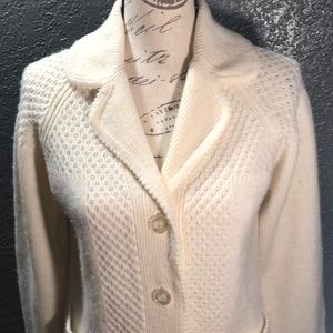 🍁Vintage Ladies Ades 100% Acrylic cardigan Jacket